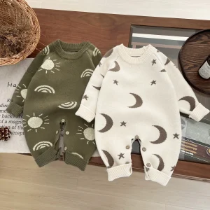 combinaison tricot bébé lune et soleil